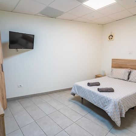 El Puente Holiday Home I- Airport 8,1K インヘニオ エクステリア 写真