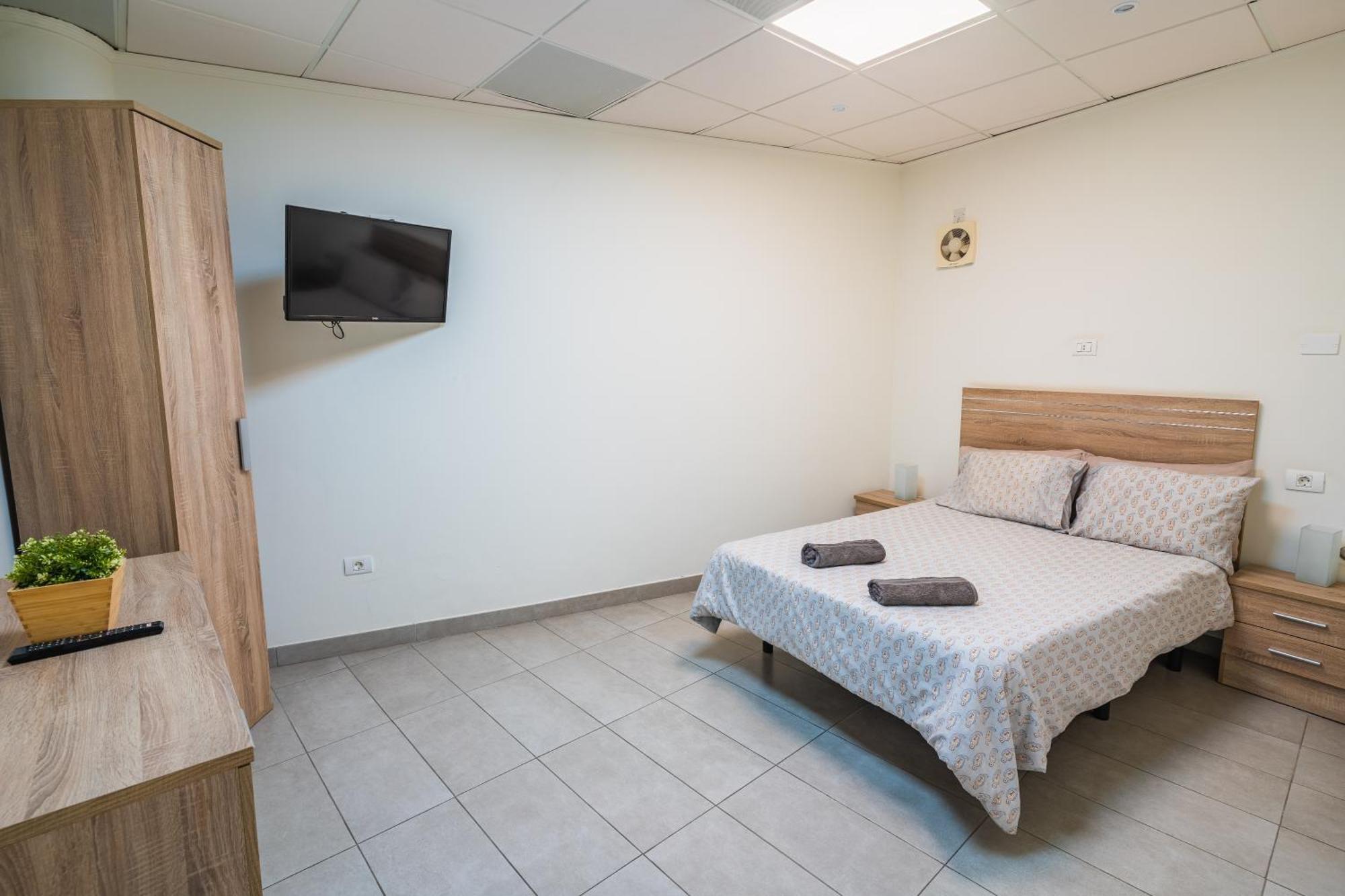 El Puente Holiday Home I- Airport 8,1K インヘニオ エクステリア 写真