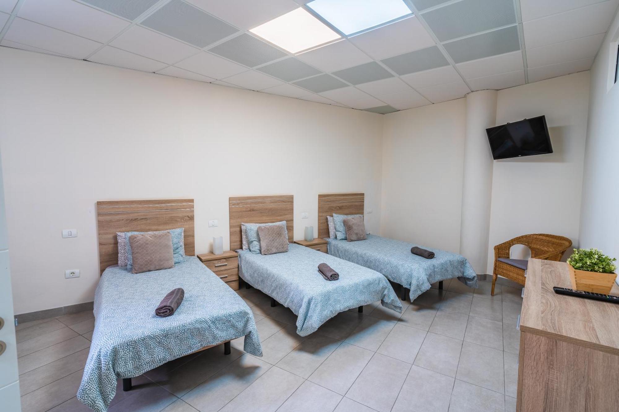 El Puente Holiday Home I- Airport 8,1K インヘニオ エクステリア 写真